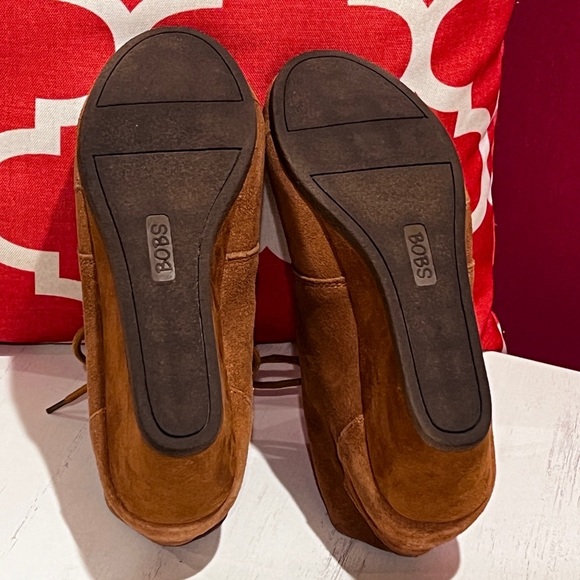 BOBS for Skechers - Tan Suede Lace-up Ankle Wedge Booties - Picture 9 of 9